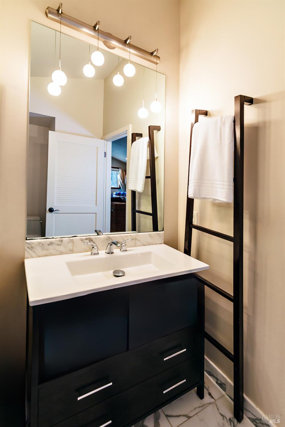 2859 Wallace Creek Rd