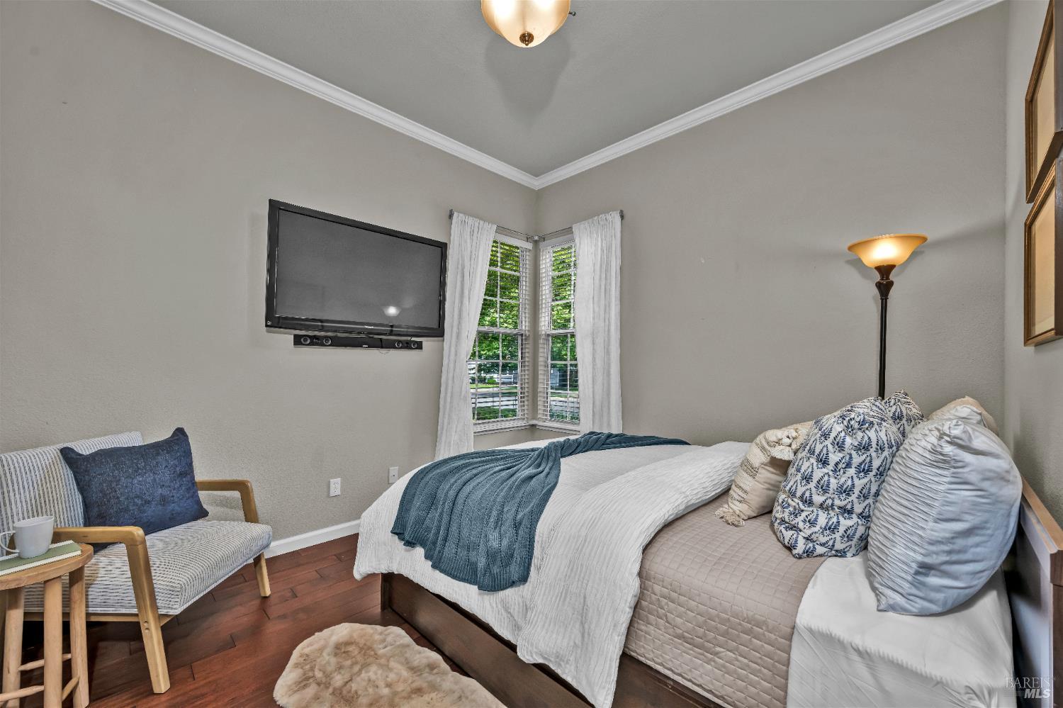 4736 Winding Creek Ave