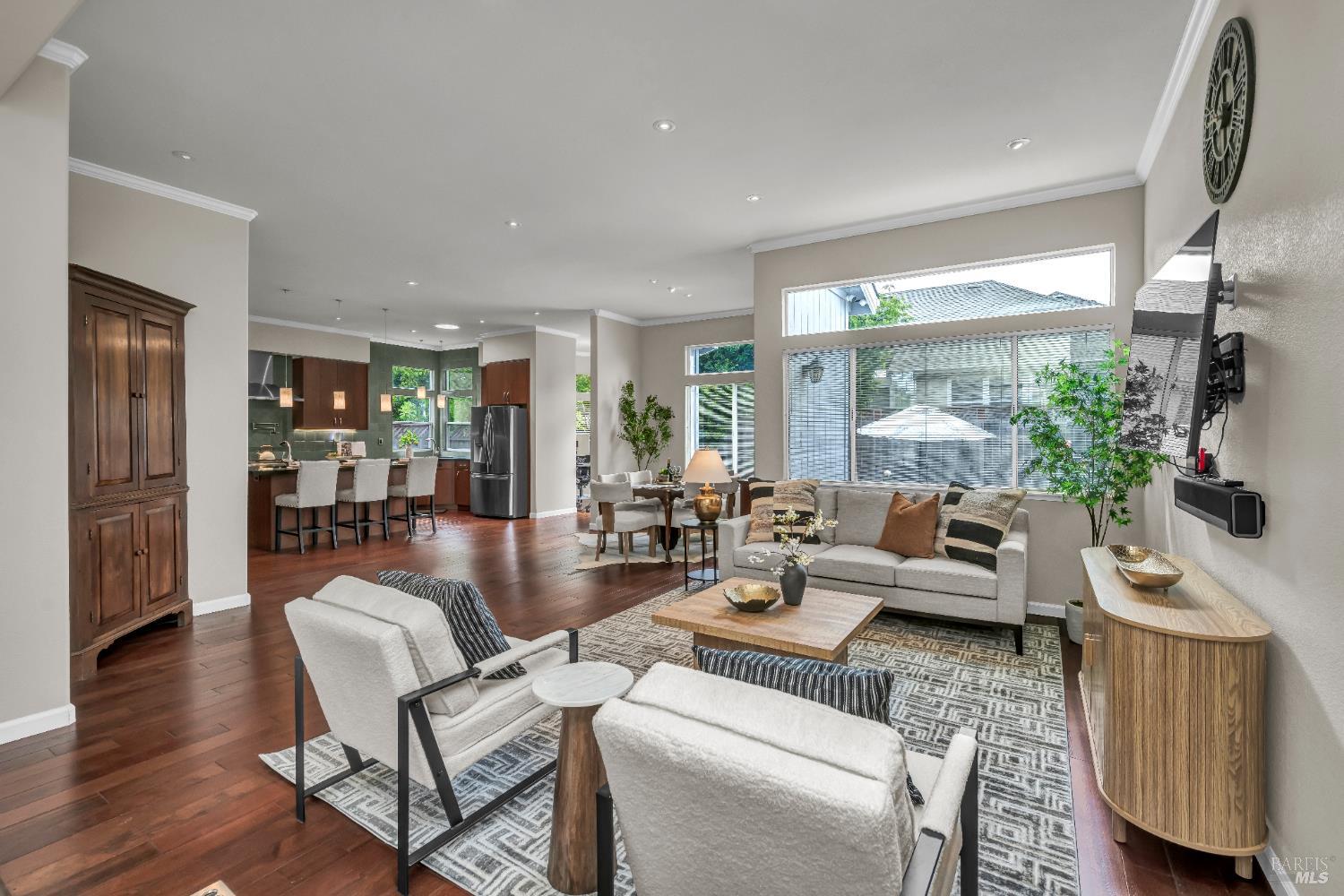 4736 Winding Creek Ave