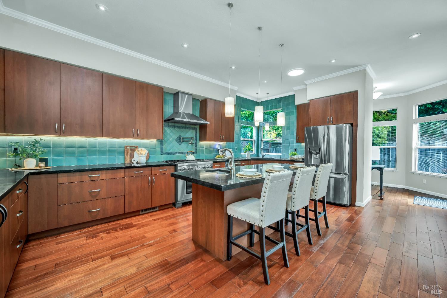 4736 Winding Creek Ave