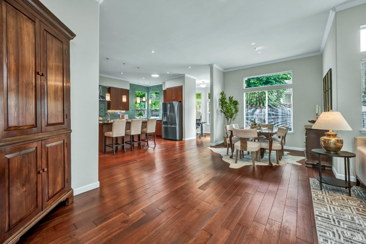 4736 Winding Creek Ave