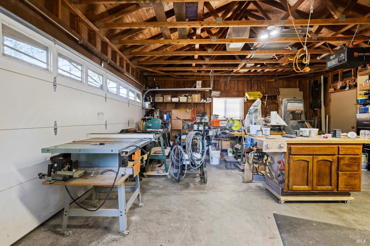 1187 Debbie Hill Road