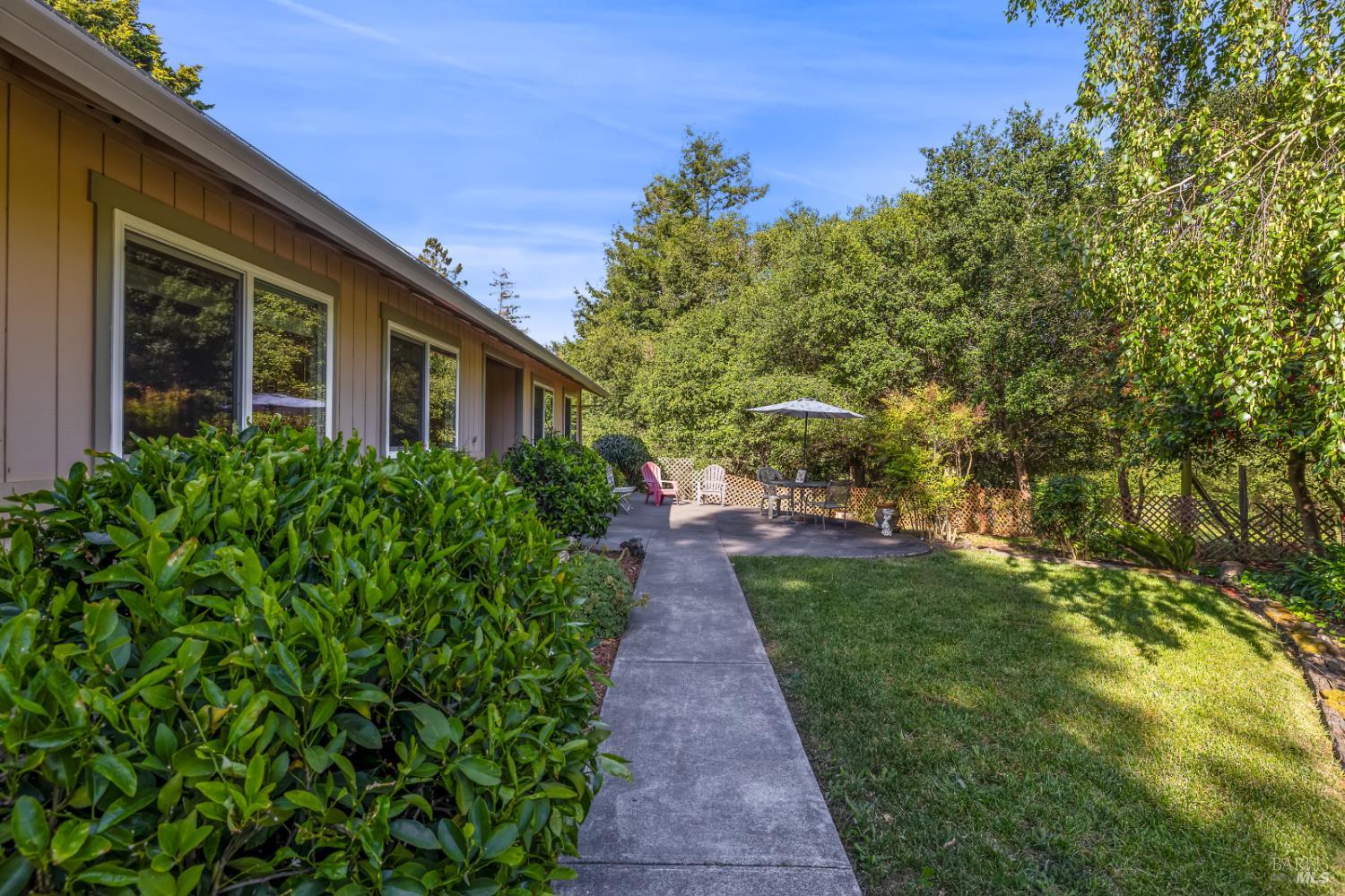 1187 Debbie Hill Road