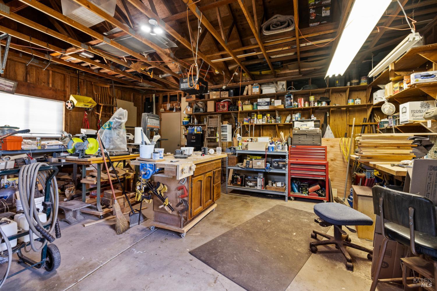 1187 Debbie Hill Road