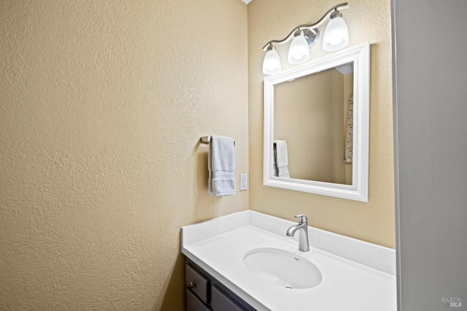 1187 Debbie Hill Road