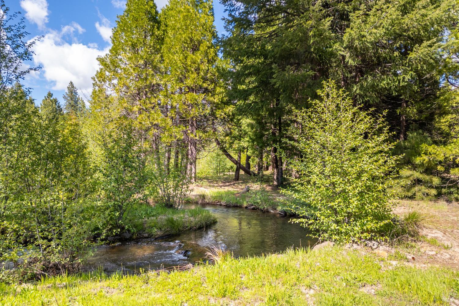 9547 Grassland Ct