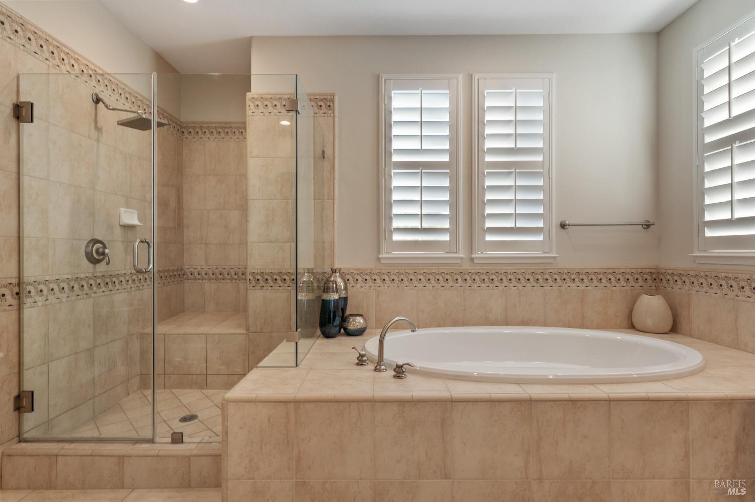 1727 Calle Ranchero Dr