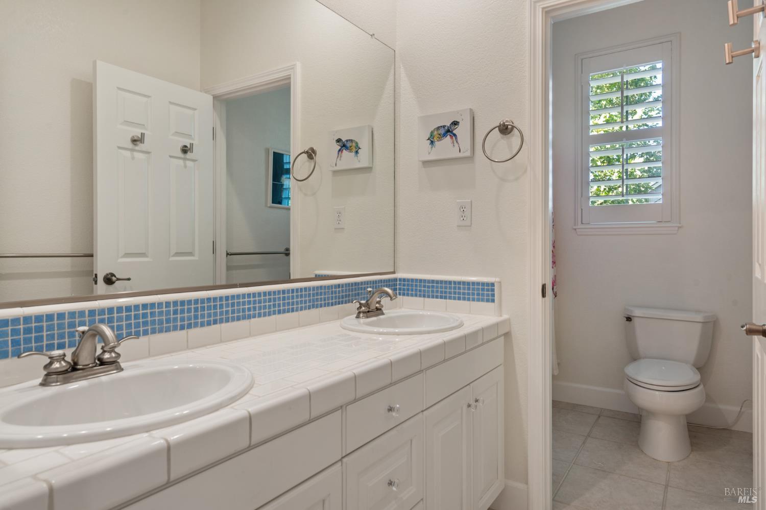 1727 Calle Ranchero Dr