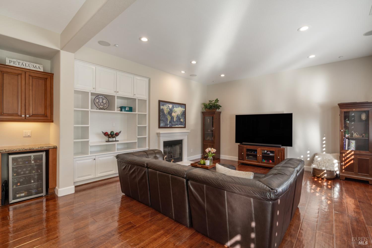 1727 Calle Ranchero Dr