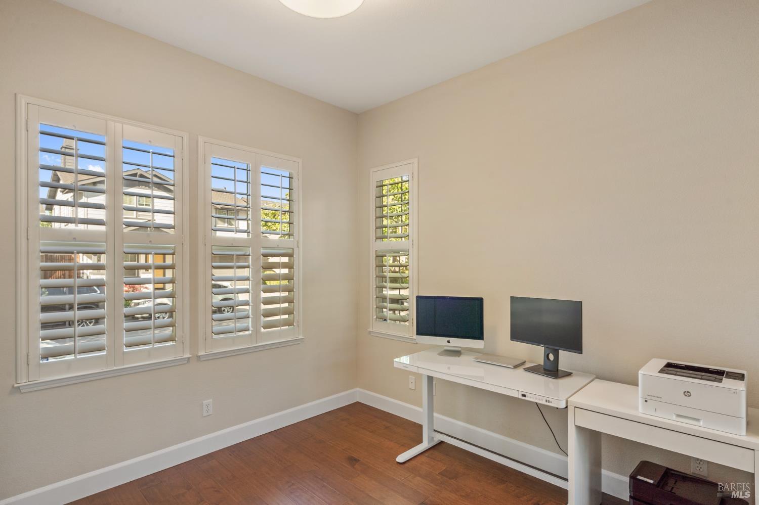 1727 Calle Ranchero Dr