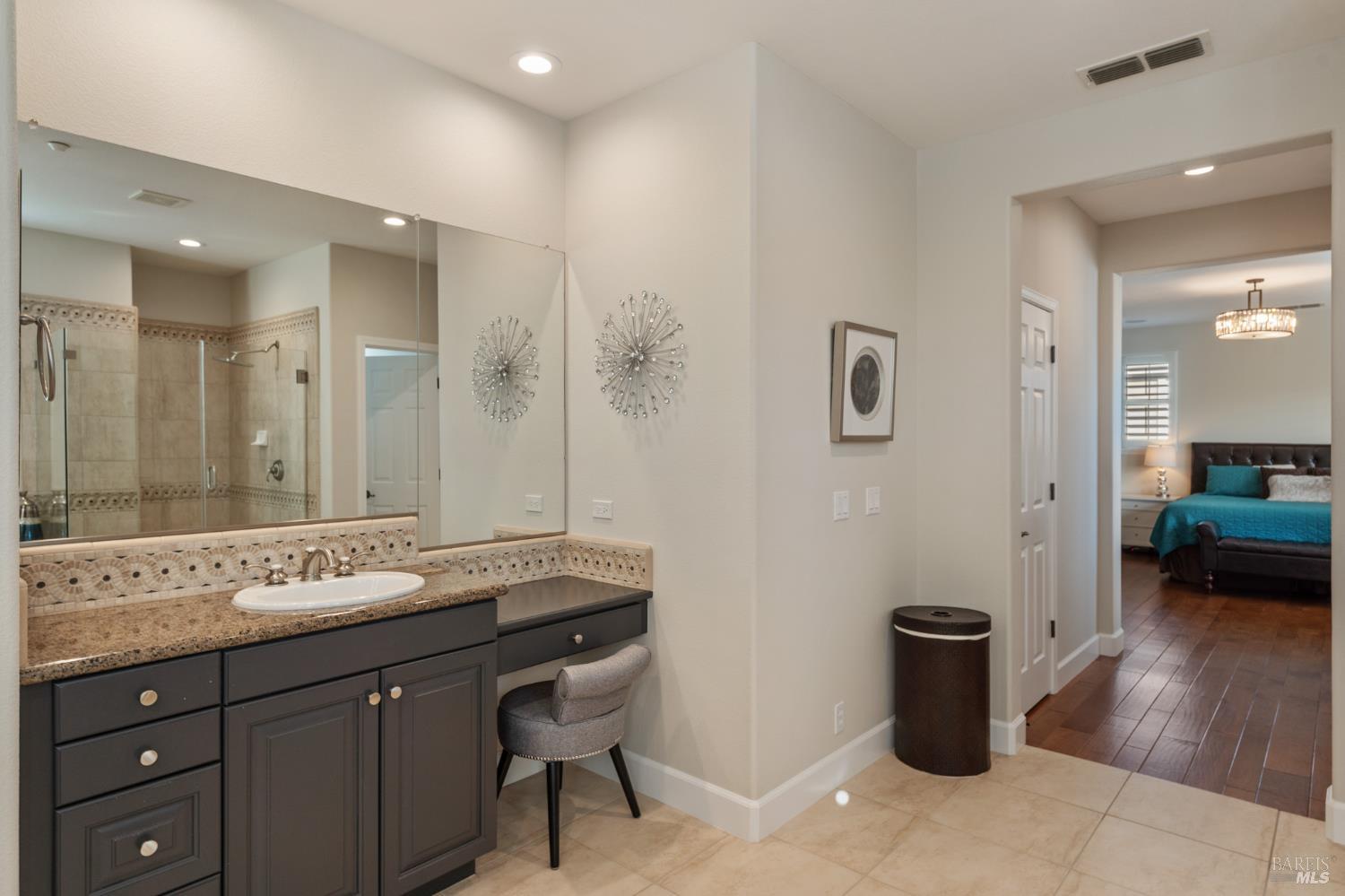 1727 Calle Ranchero Dr