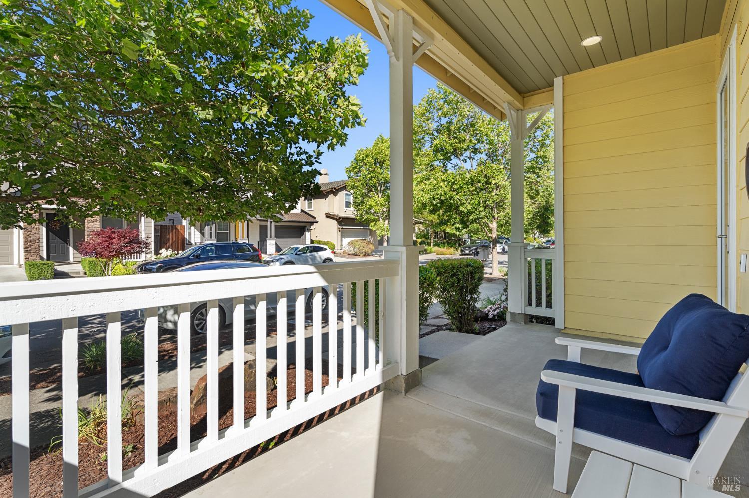 1727 Calle Ranchero Dr