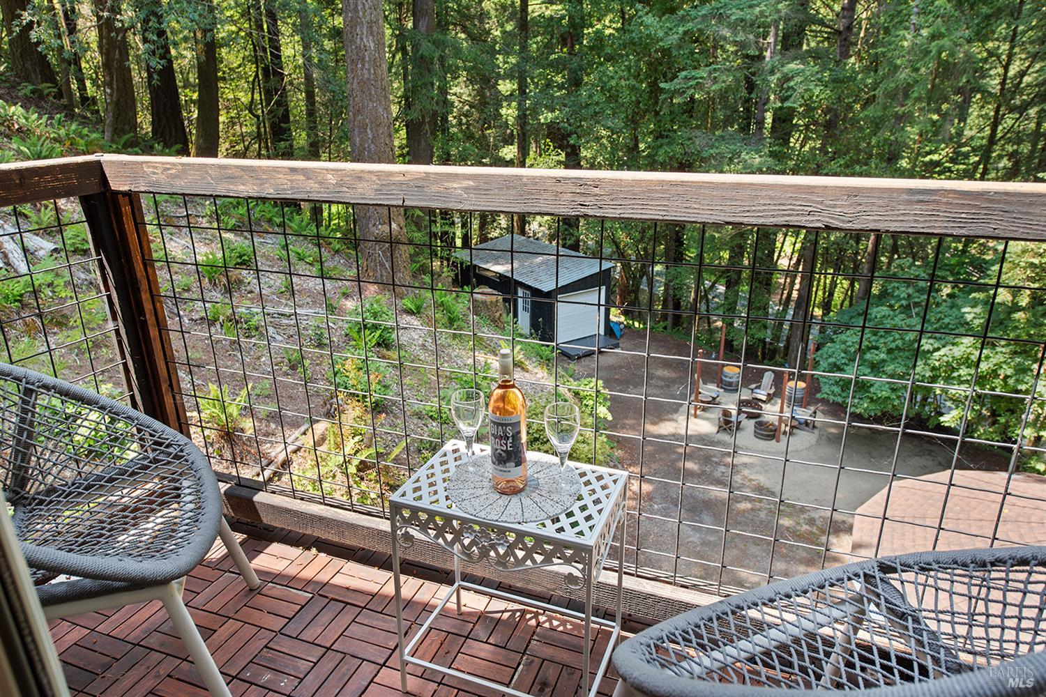 2045 Cazadero Hwy