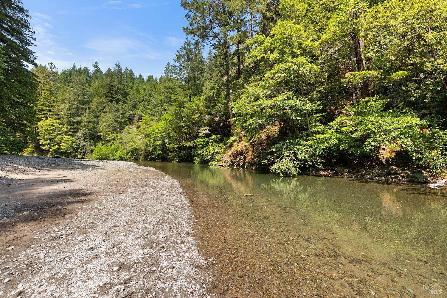 2045 Cazadero Hwy