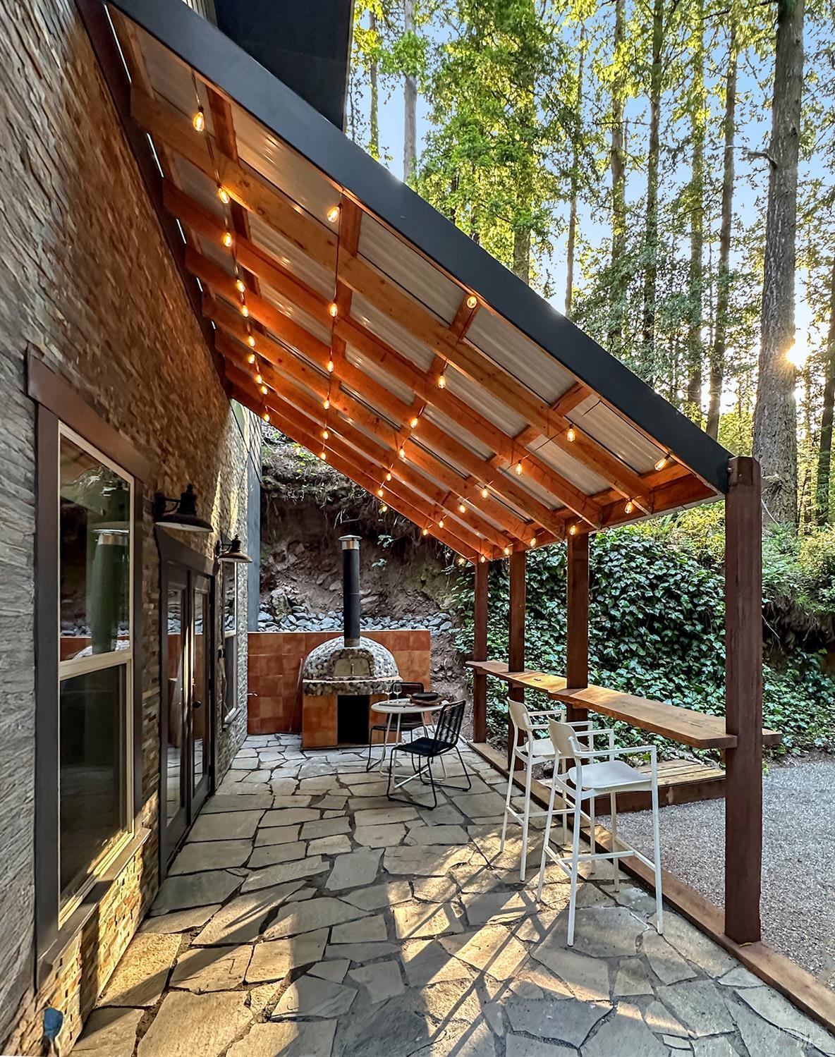 2045 Cazadero Hwy