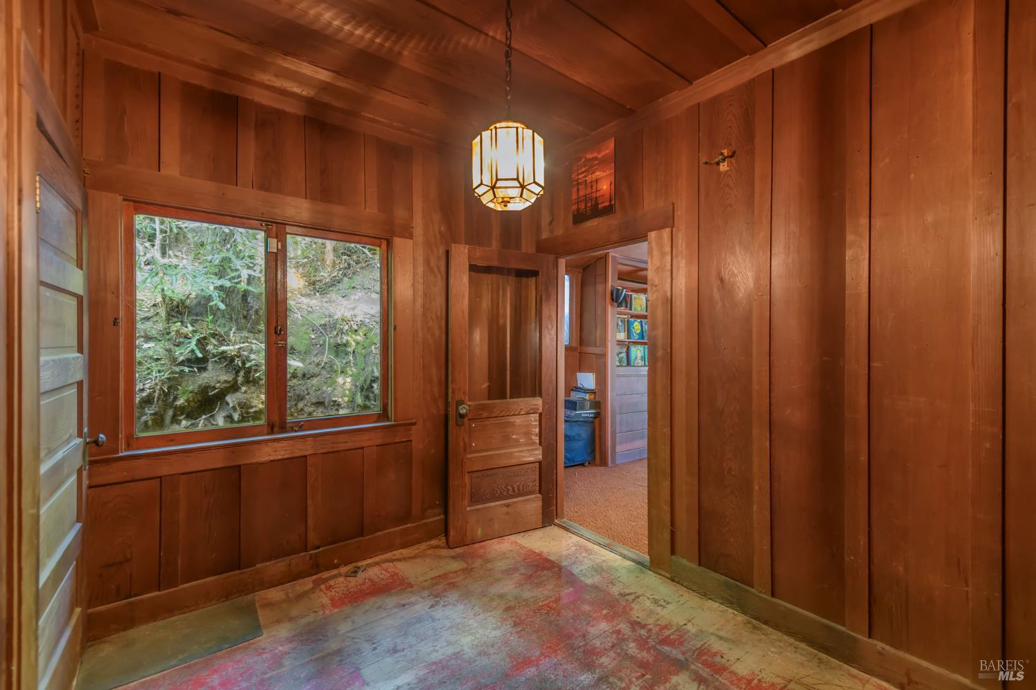 312 Shady Ln