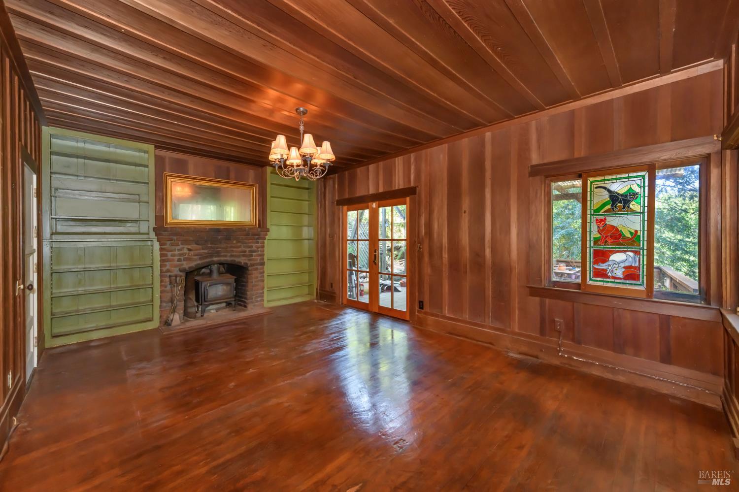 312 Shady Ln