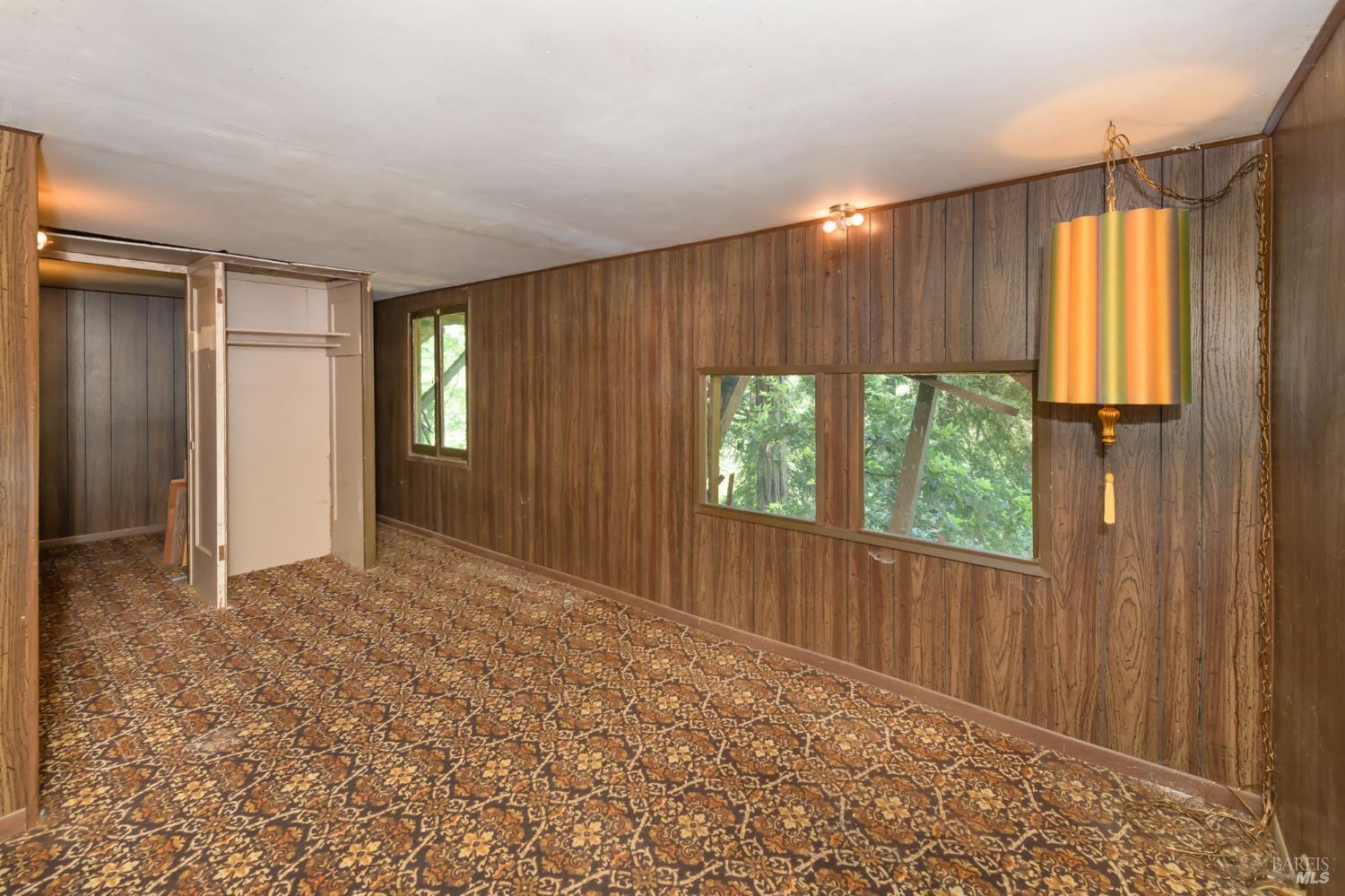 312 Shady Ln