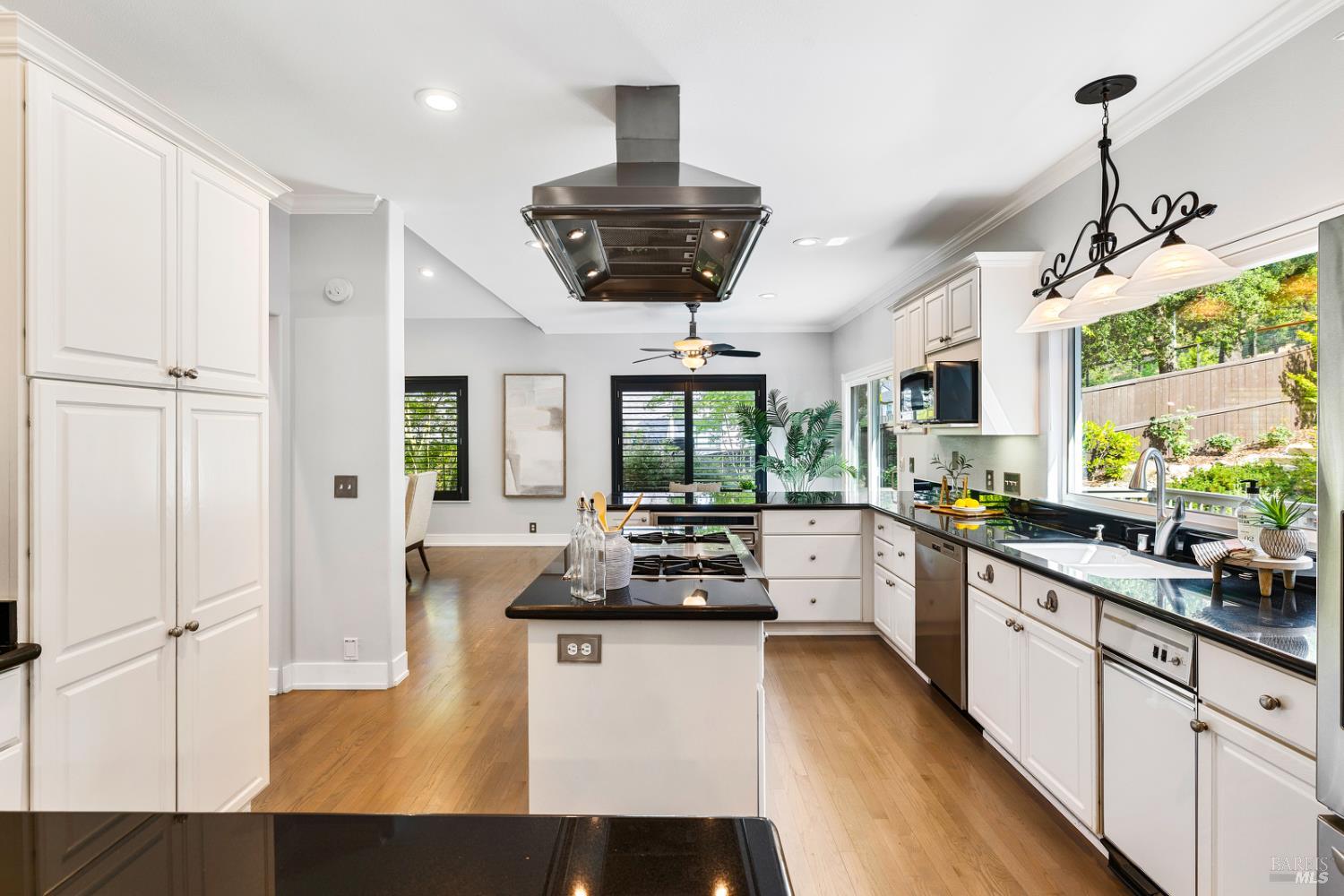 2050 Bent Tree Place