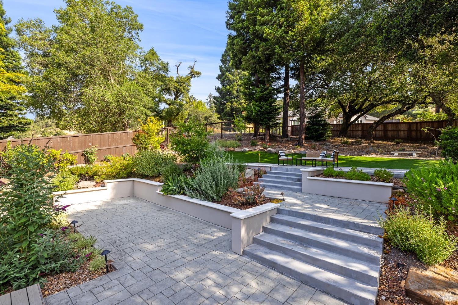 2050 Bent Tree Place