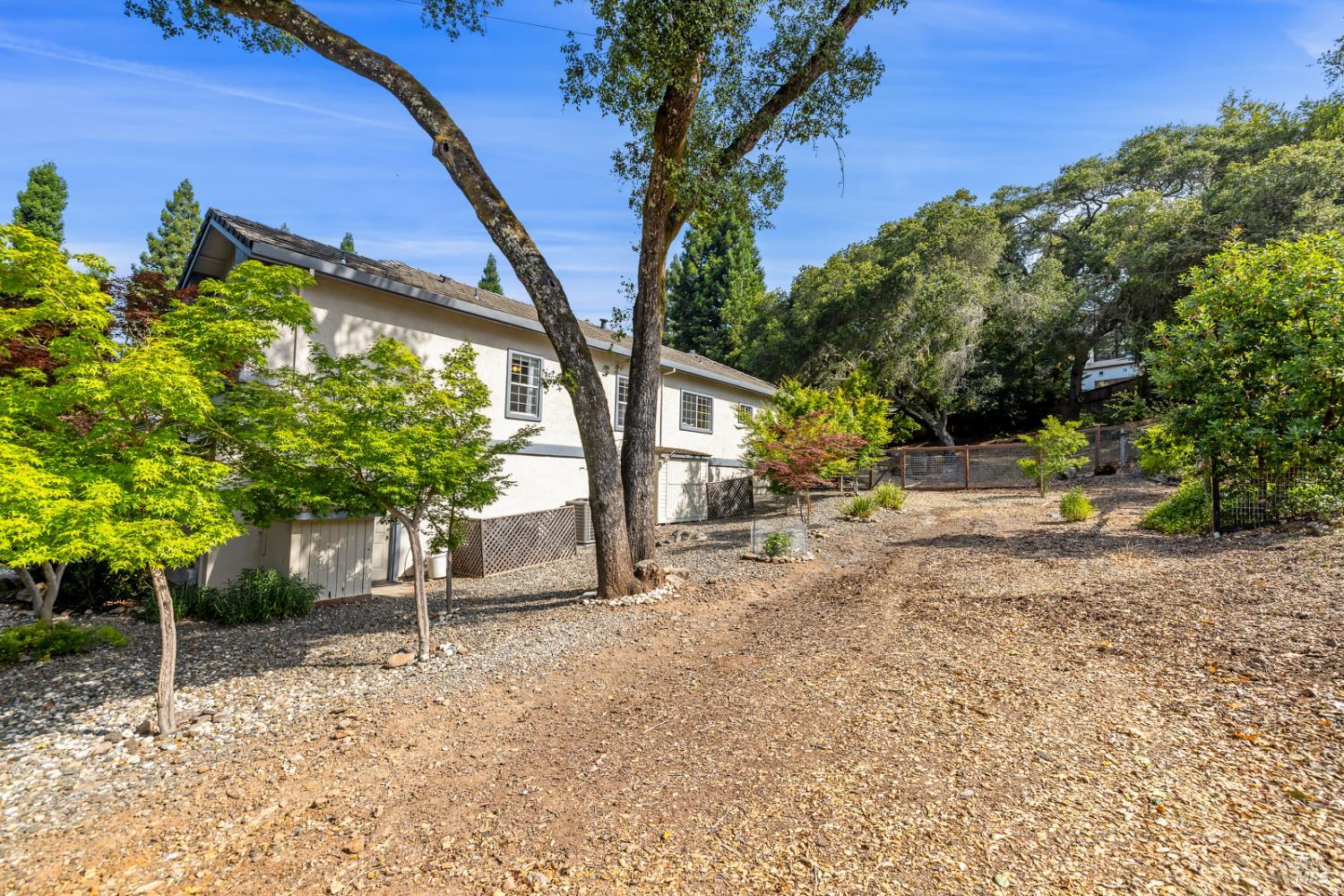 2050 Bent Tree Place