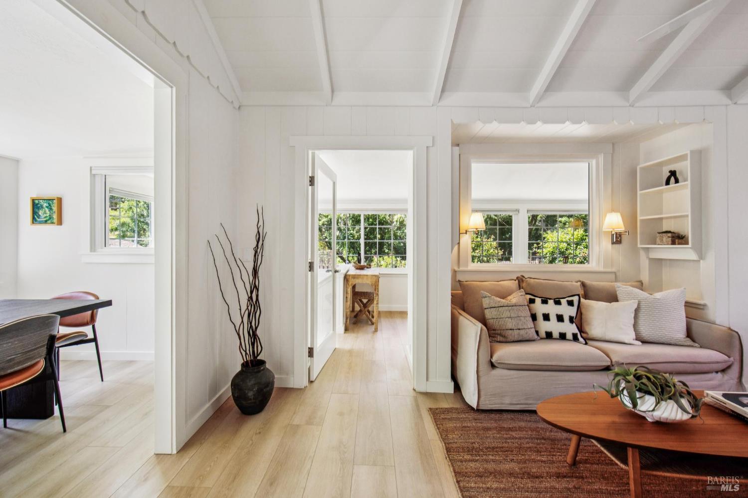 1240 Adobe Canyon Rd