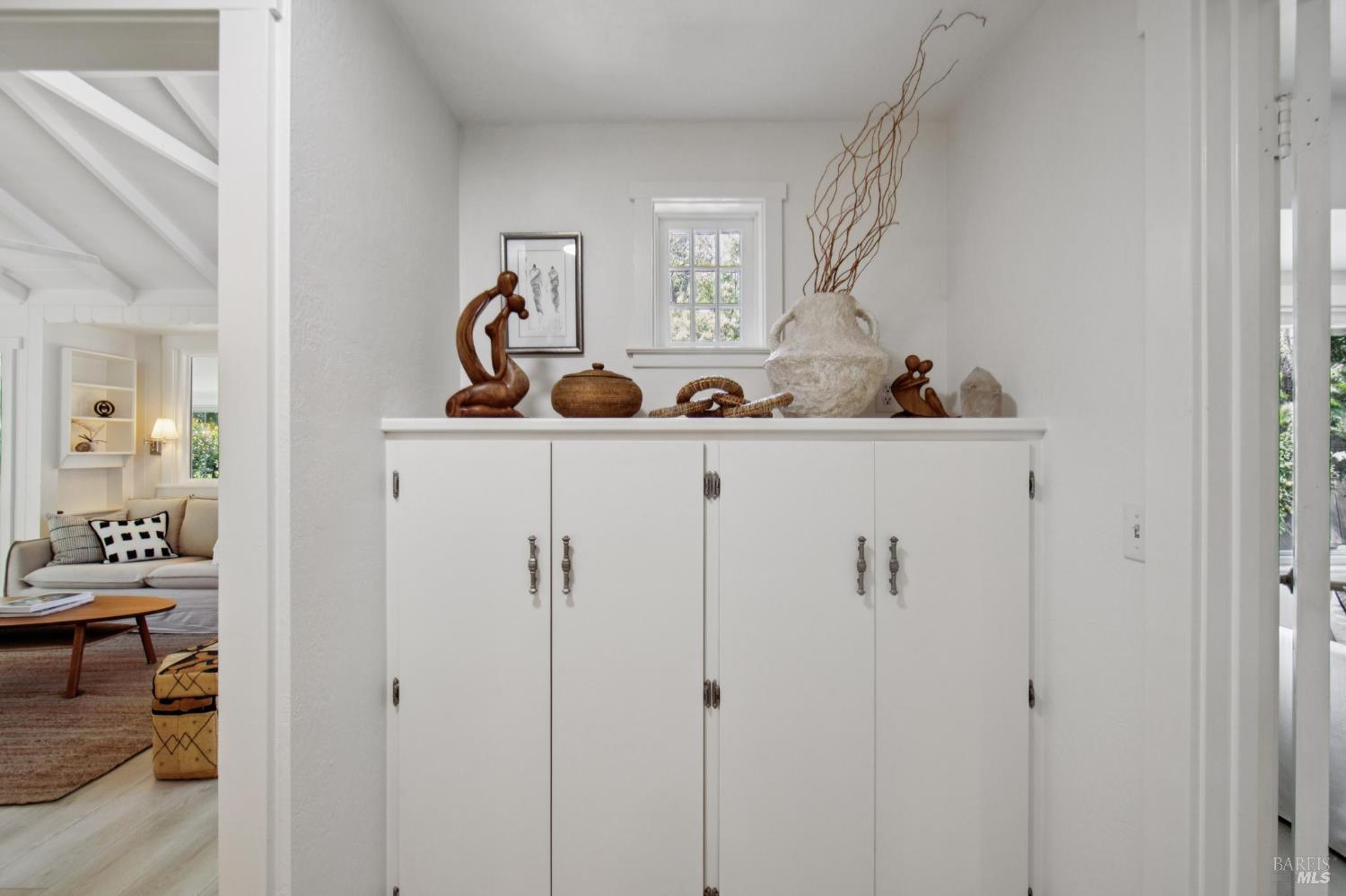 1240 Adobe Canyon Rd