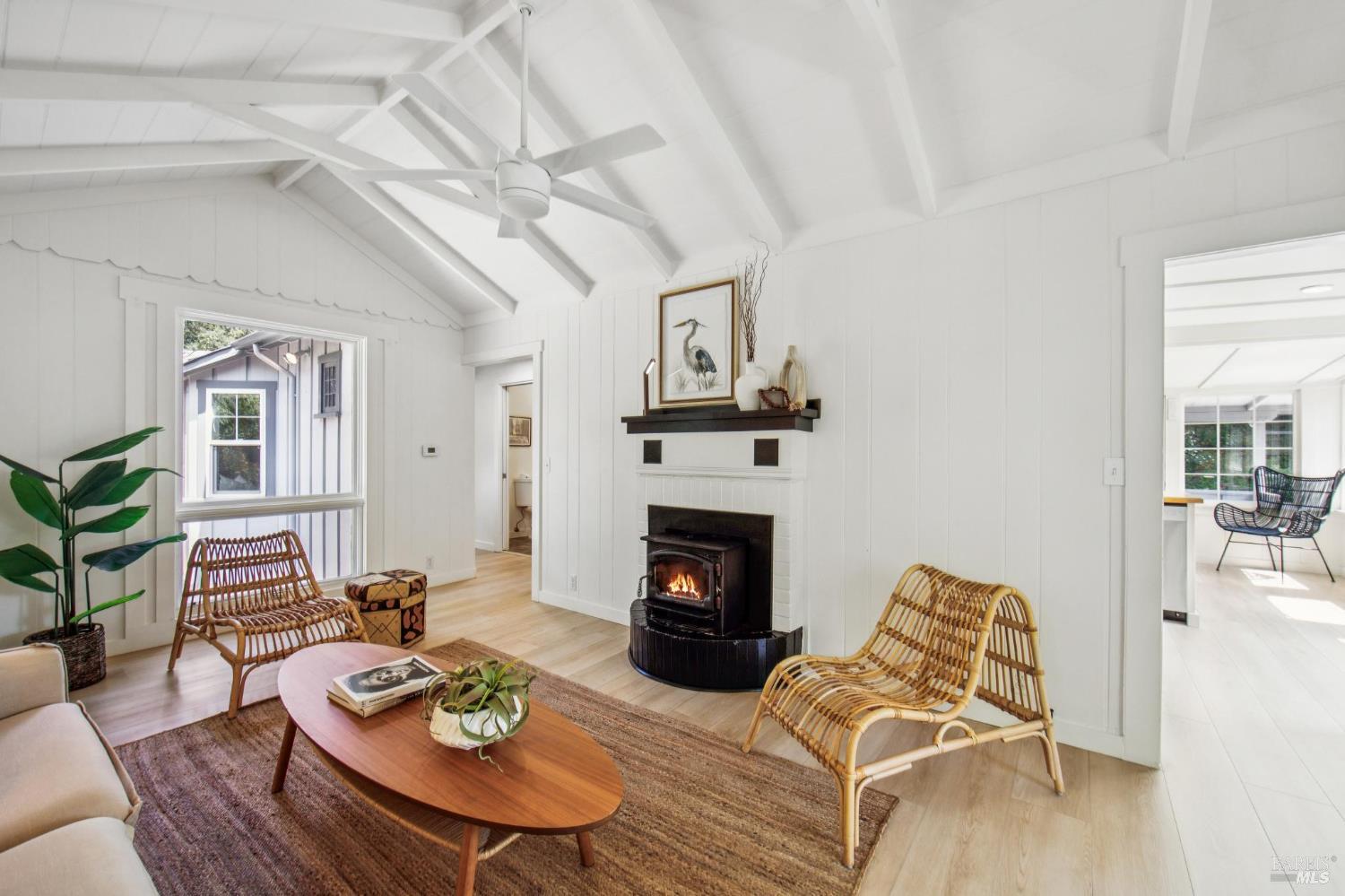 1240 Adobe Canyon Rd