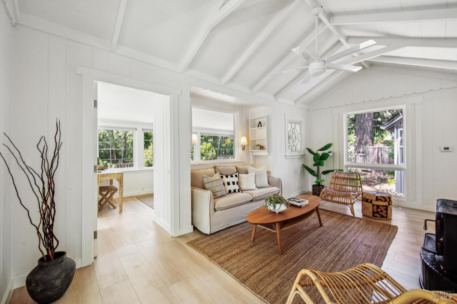 1240 Adobe Canyon Rd