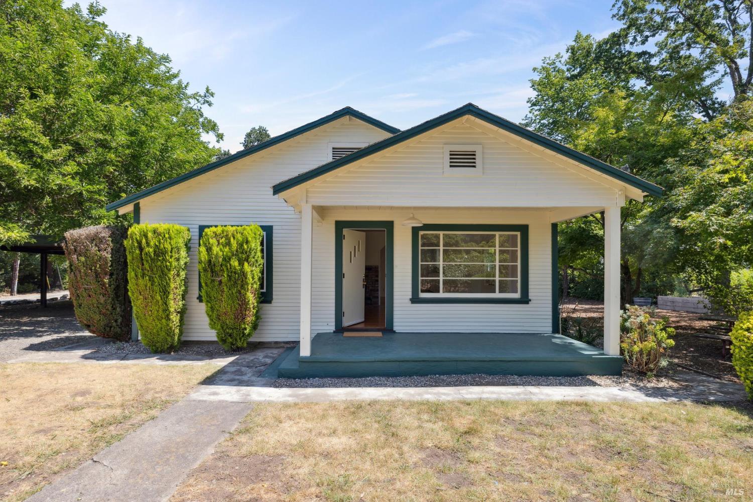 7738 Saint Helena Hwy