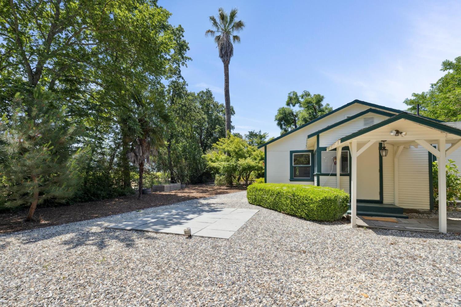 7738 Saint Helena Hwy