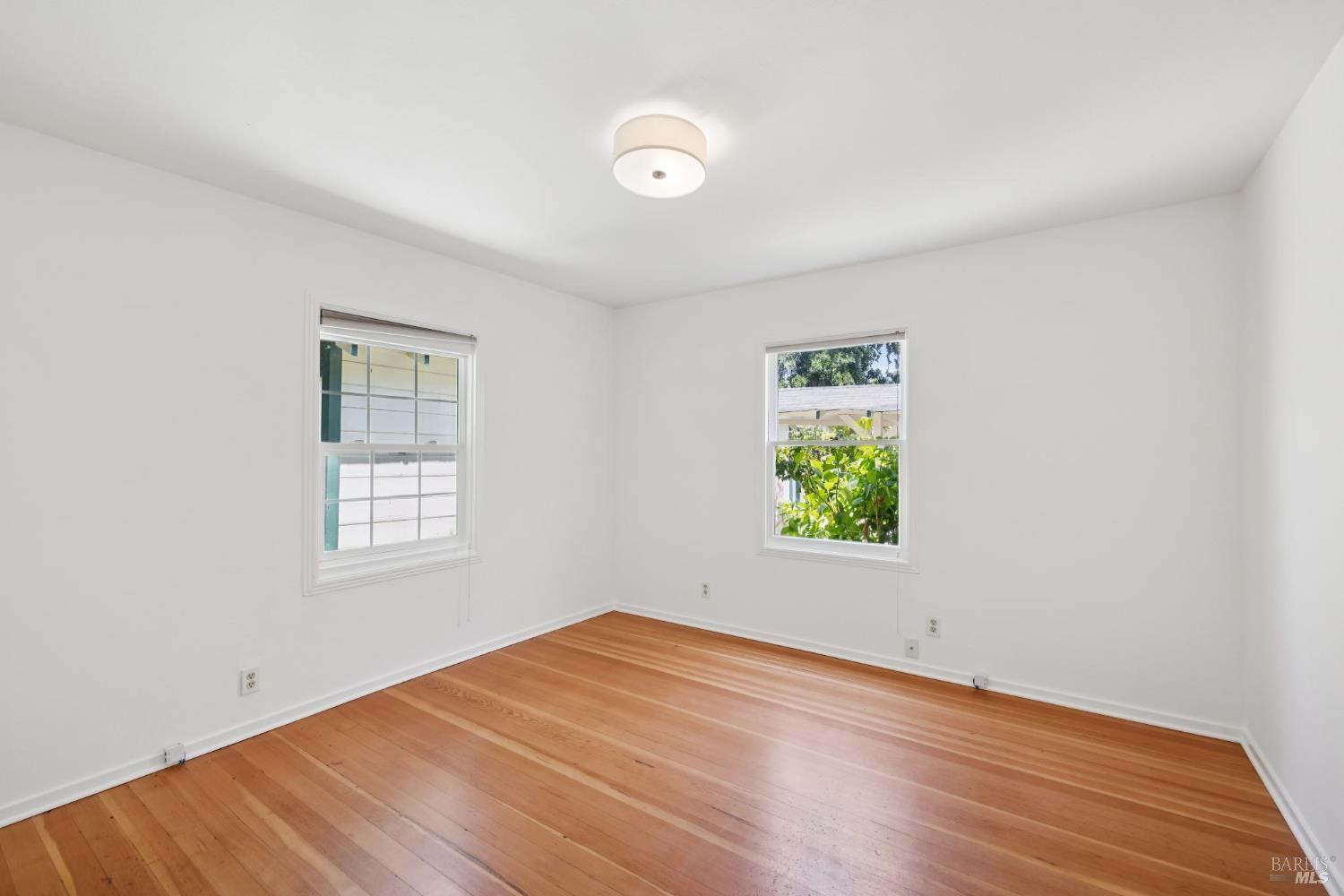 7738 Saint Helena Hwy