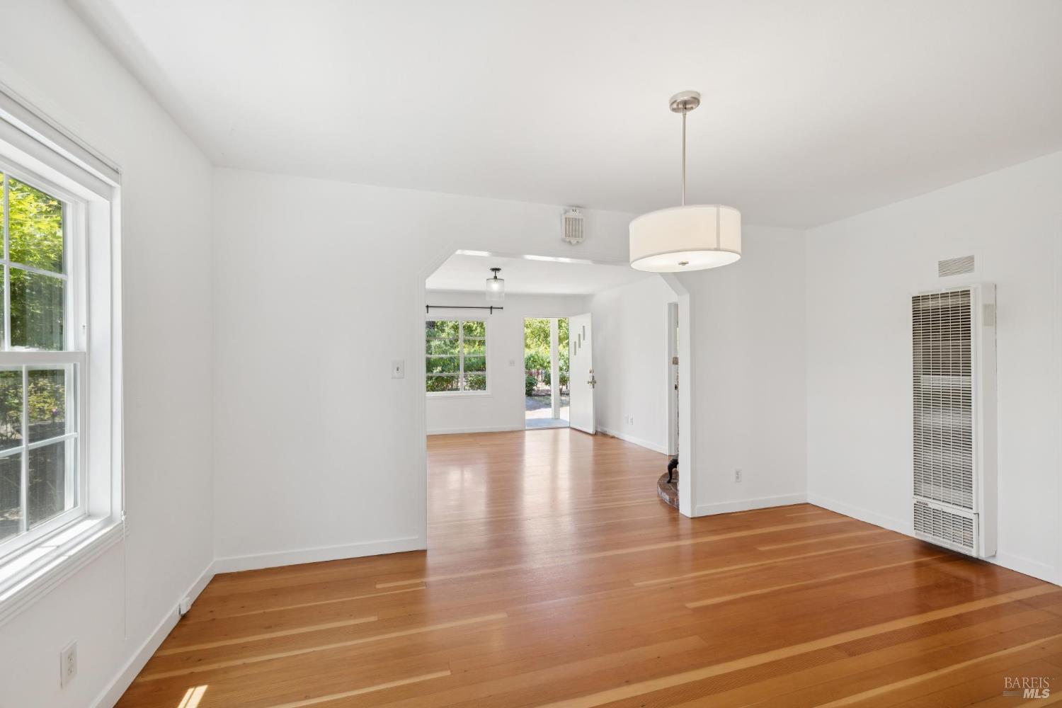 7738 Saint Helena Hwy