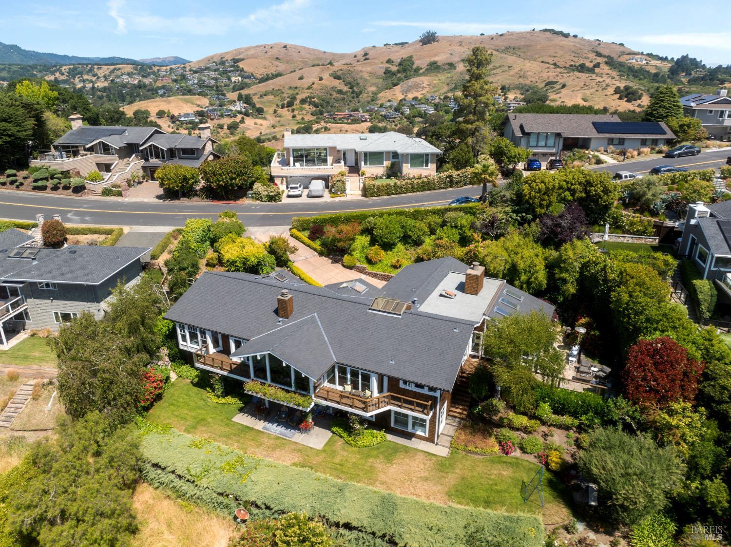186 Stewart Dr
