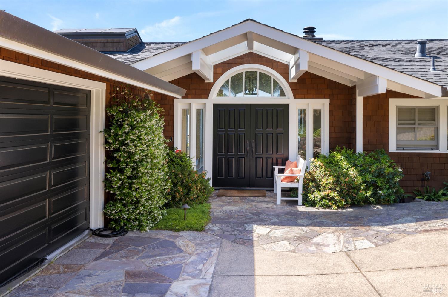 186 Stewart Dr