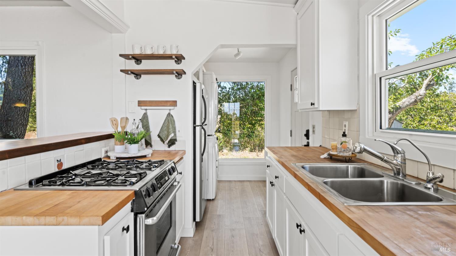 1850 Blucher Valley Road