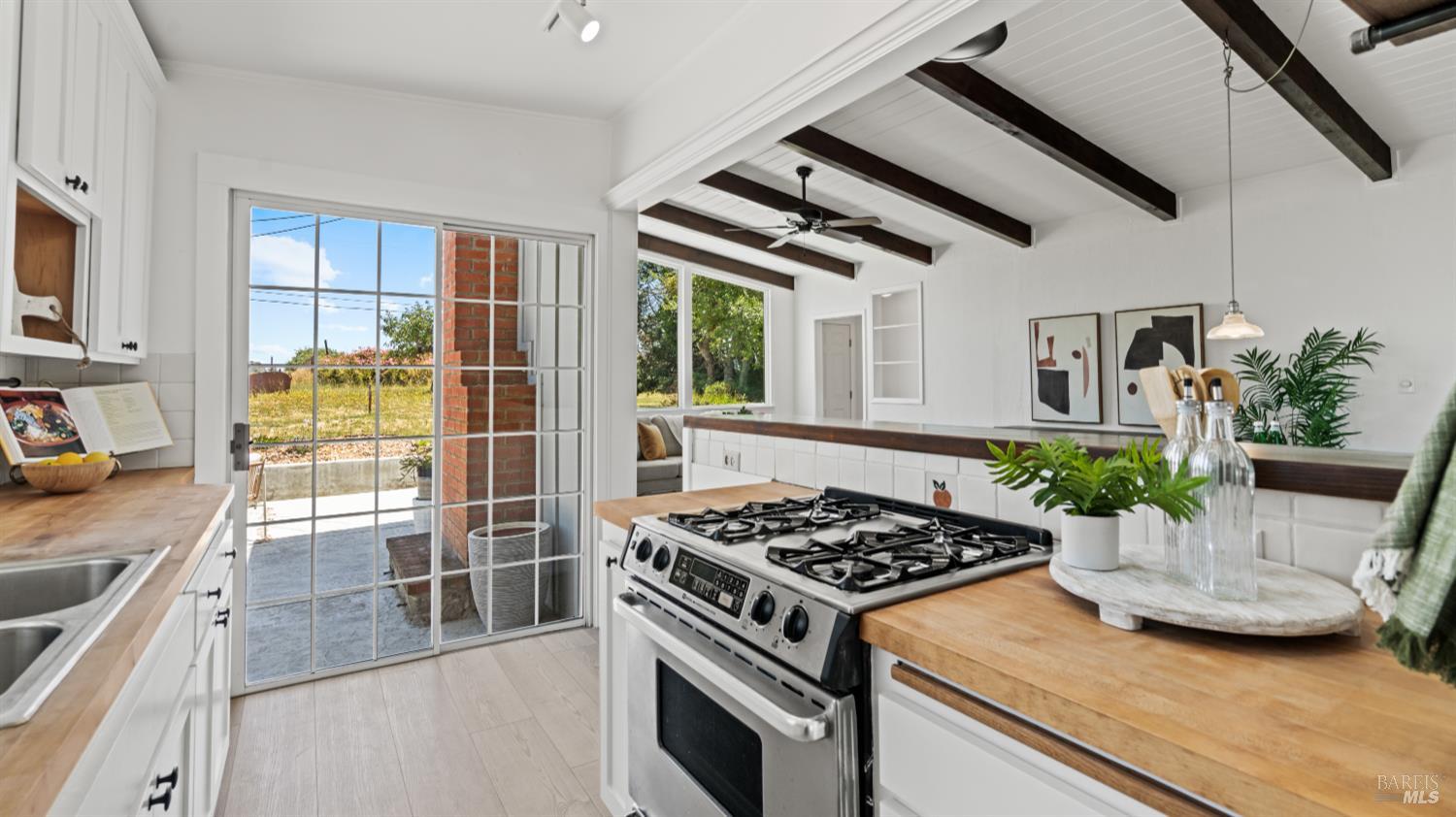 1850 Blucher Valley Road