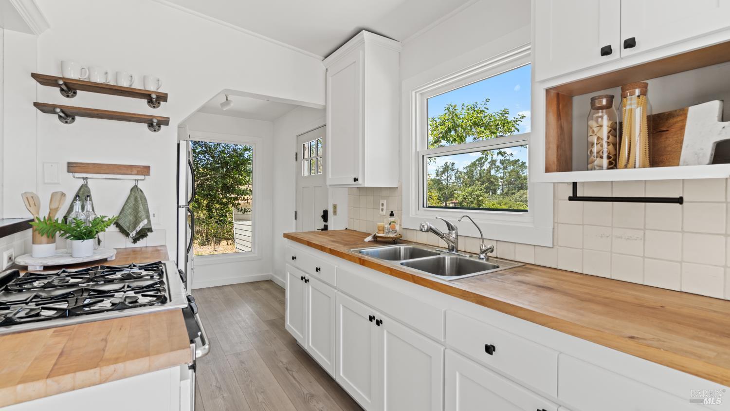 1850 Blucher Valley Road