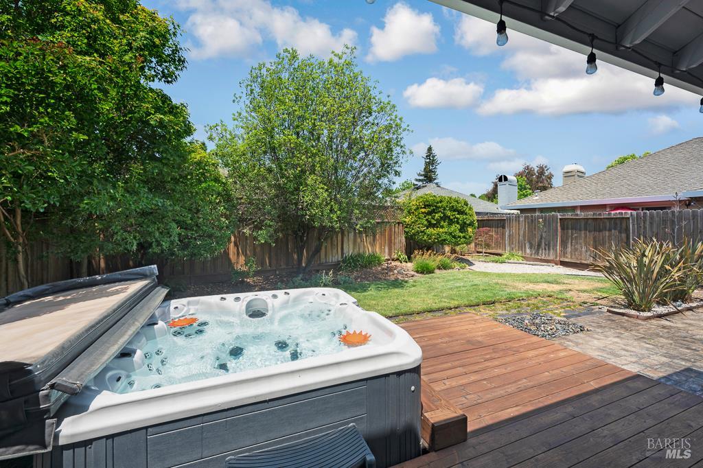 2333 Sierra Creek Cir