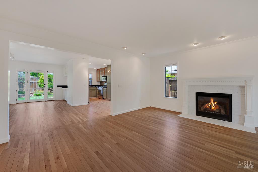 2333 Sierra Creek Cir