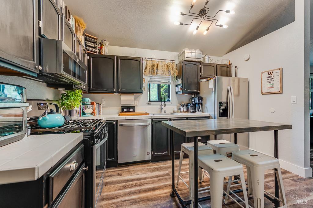 29 Pine Tree Cir