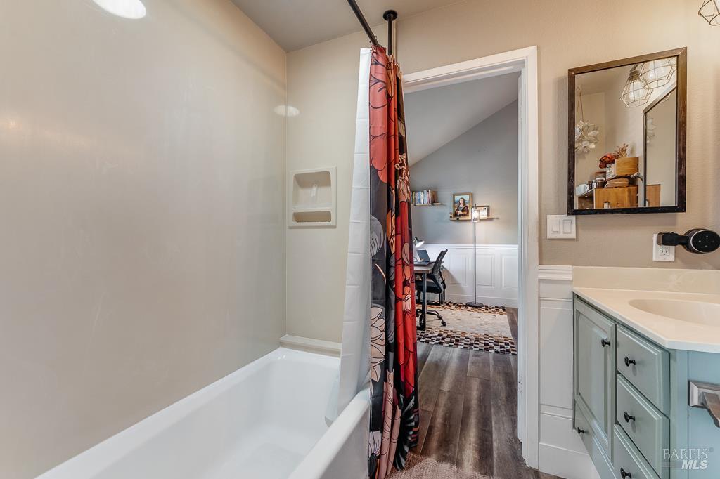 29 Pine Tree Cir