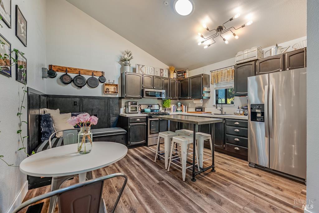 29 Pine Tree Cir