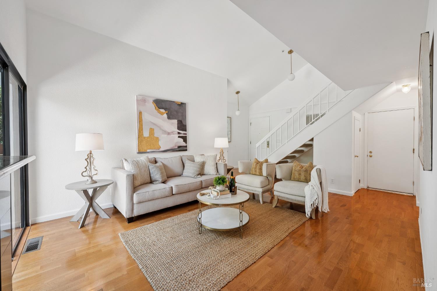 5 Briarwood Court