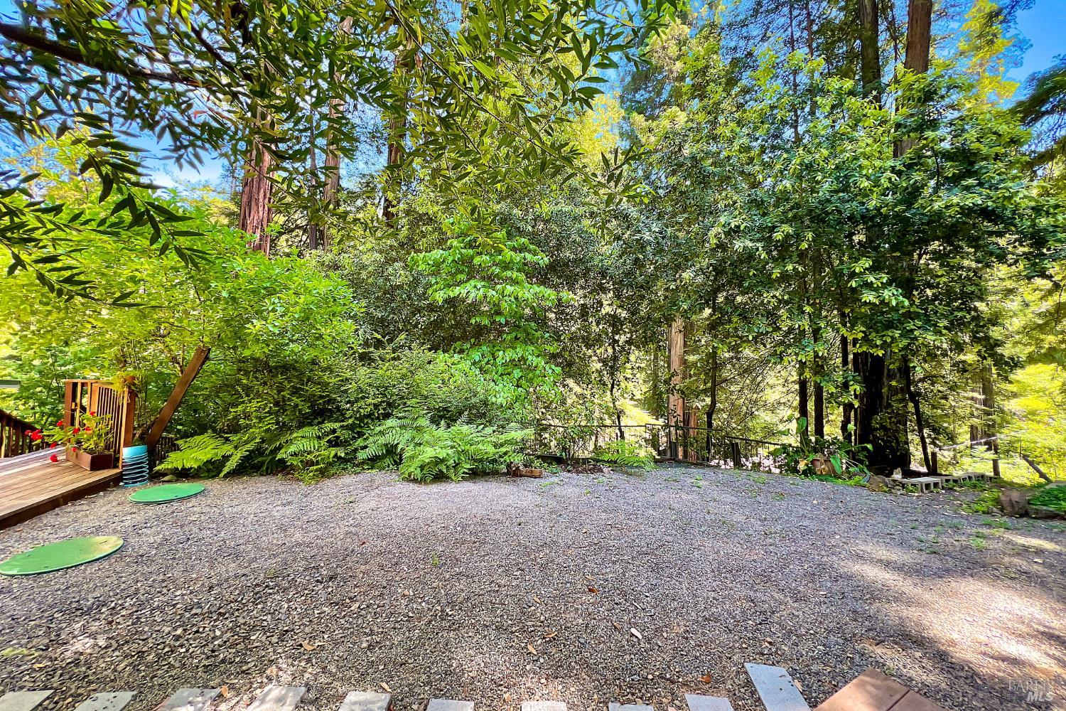 5600 Austin Creek Rd