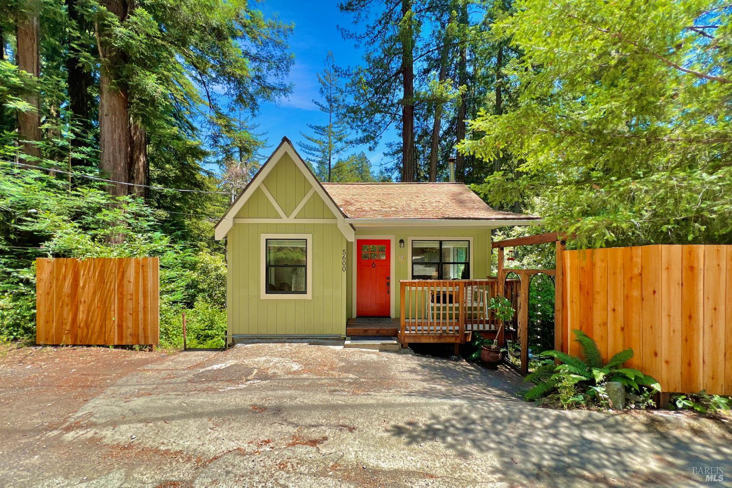 5600 Austin Creek Rd