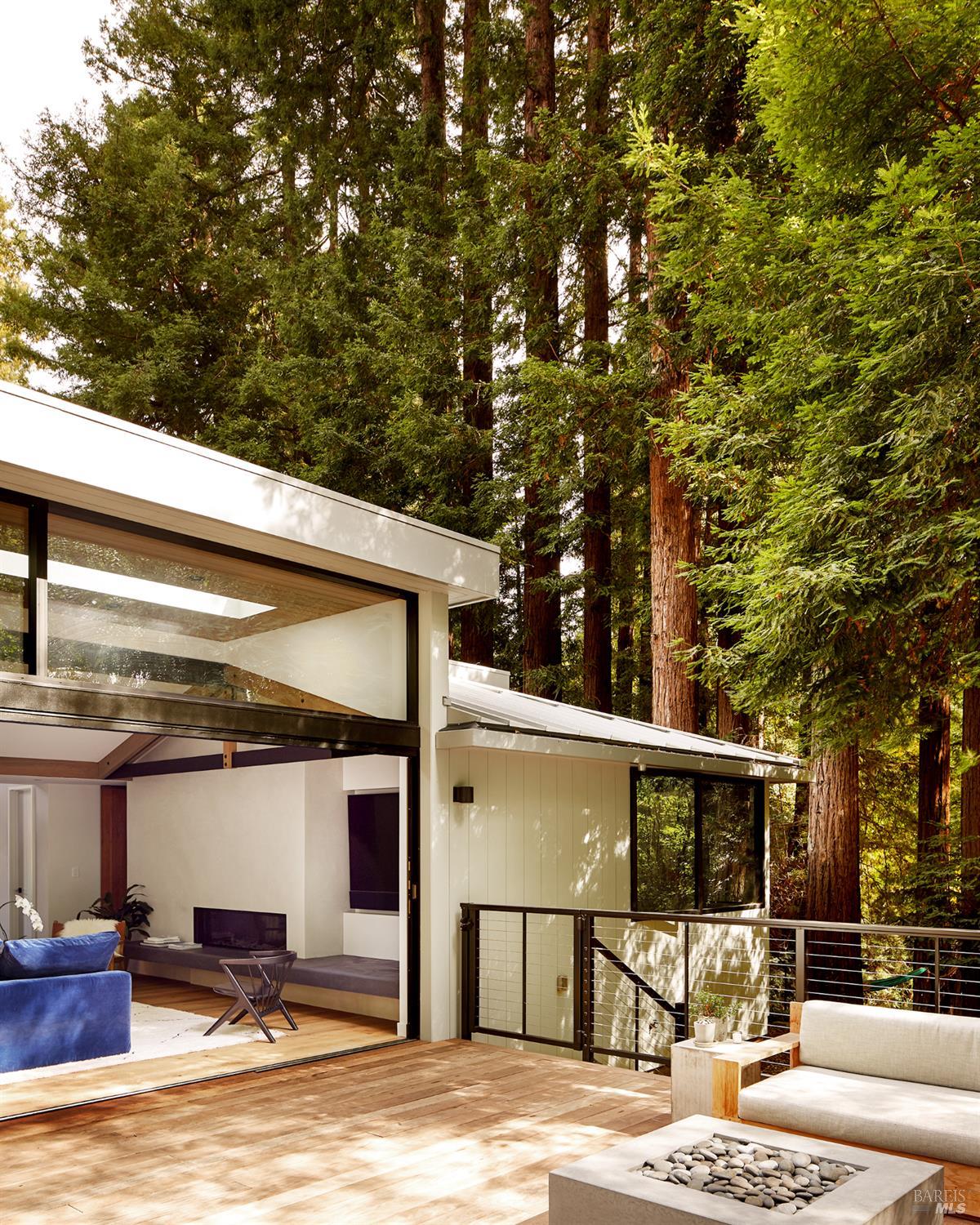 297 Throckmorton Ave