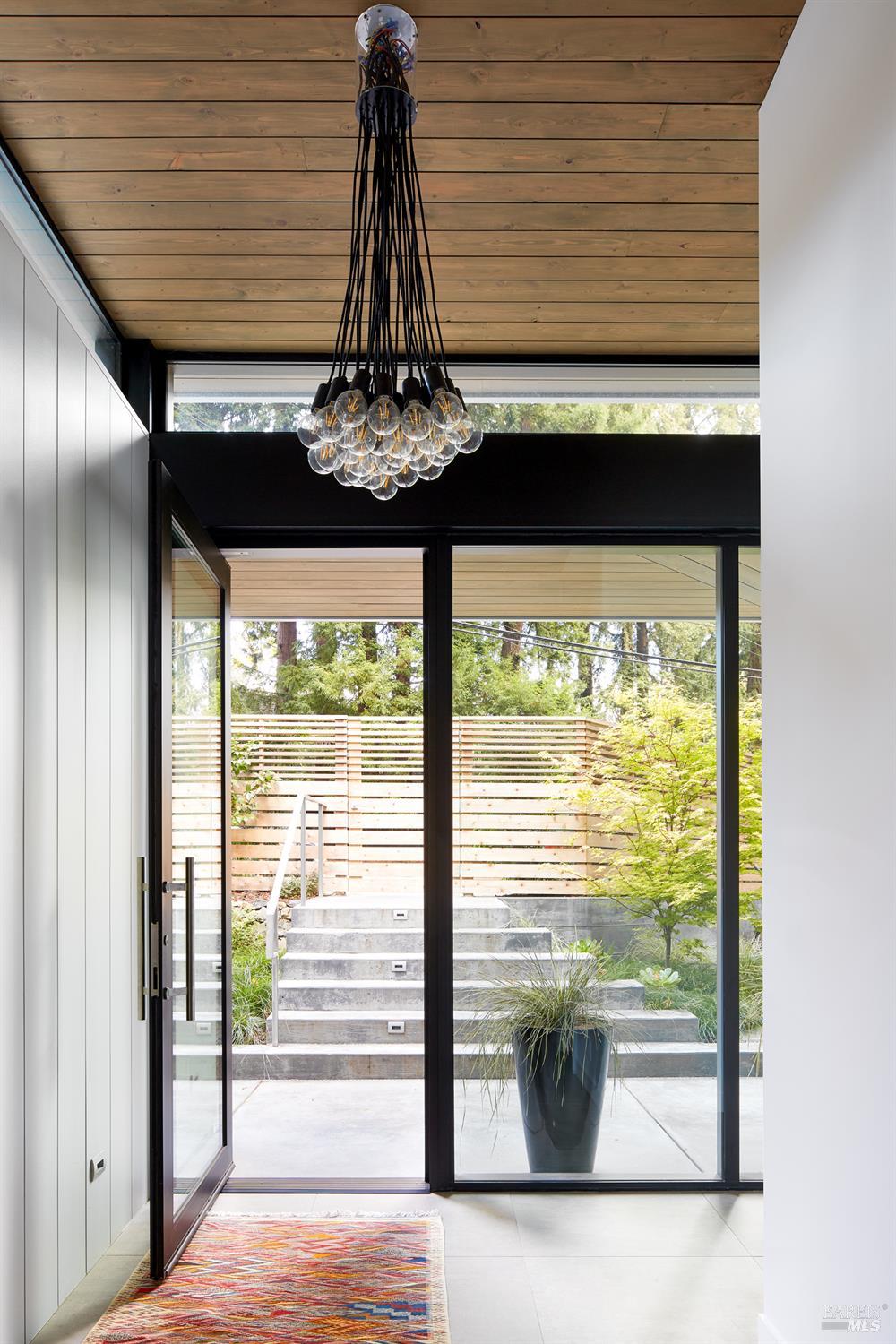 297 Throckmorton Ave