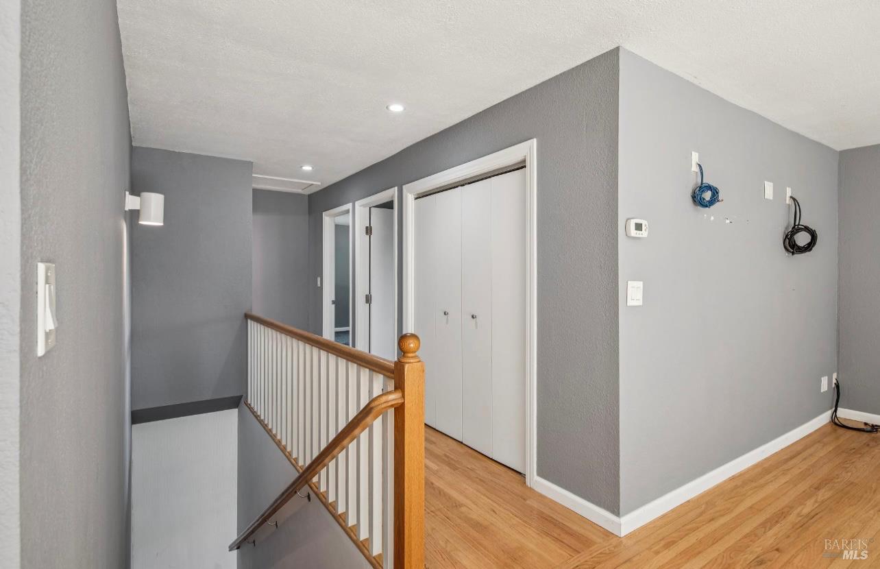 31 Buckelew St