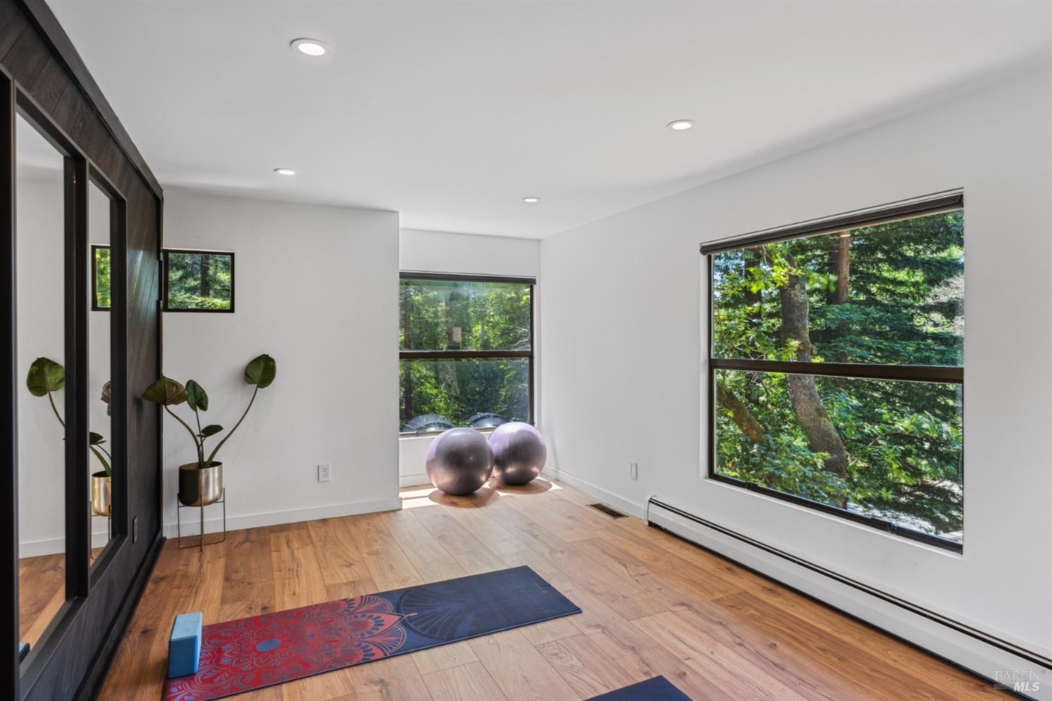 2619 Fir Park Way NE